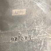 Die alten Luftbälge mit über 20 Jahre altem Herstellerdatum